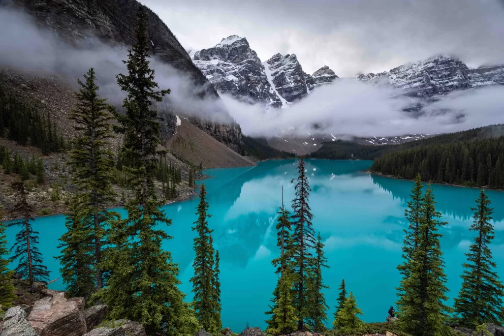 A blue lake surrounded by mountains