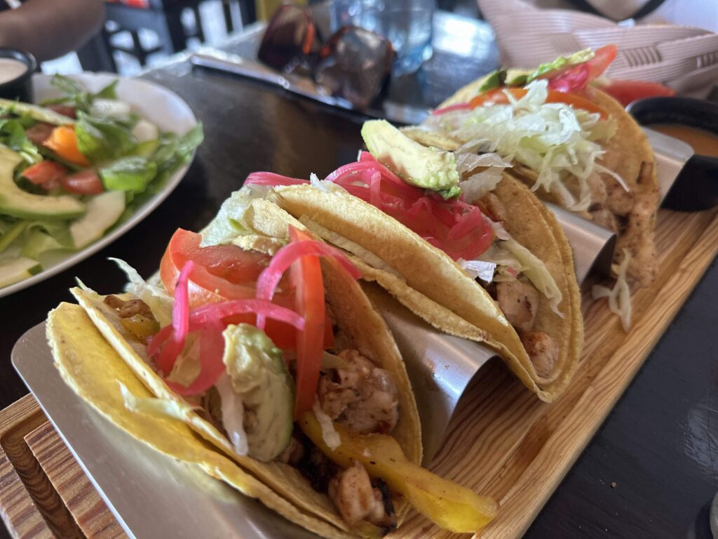 A plate of tacos