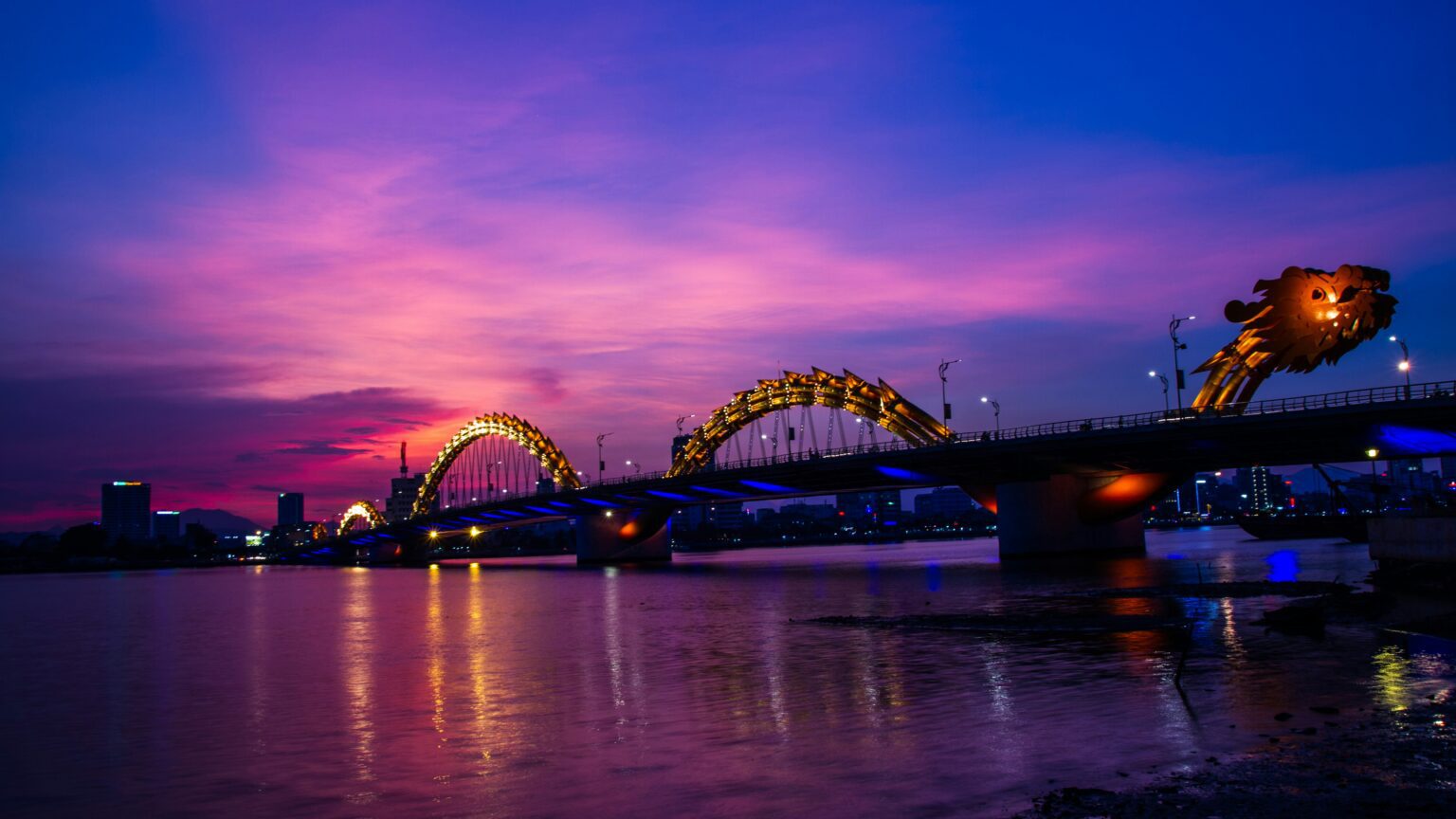 Dragon Bridge - DaNang 2